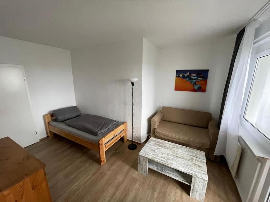 Max Appartements Neubrandenburg Exterior foto